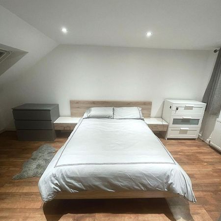 Spacious Private Room In Vibrant South London Thornton Heath エクステリア 写真