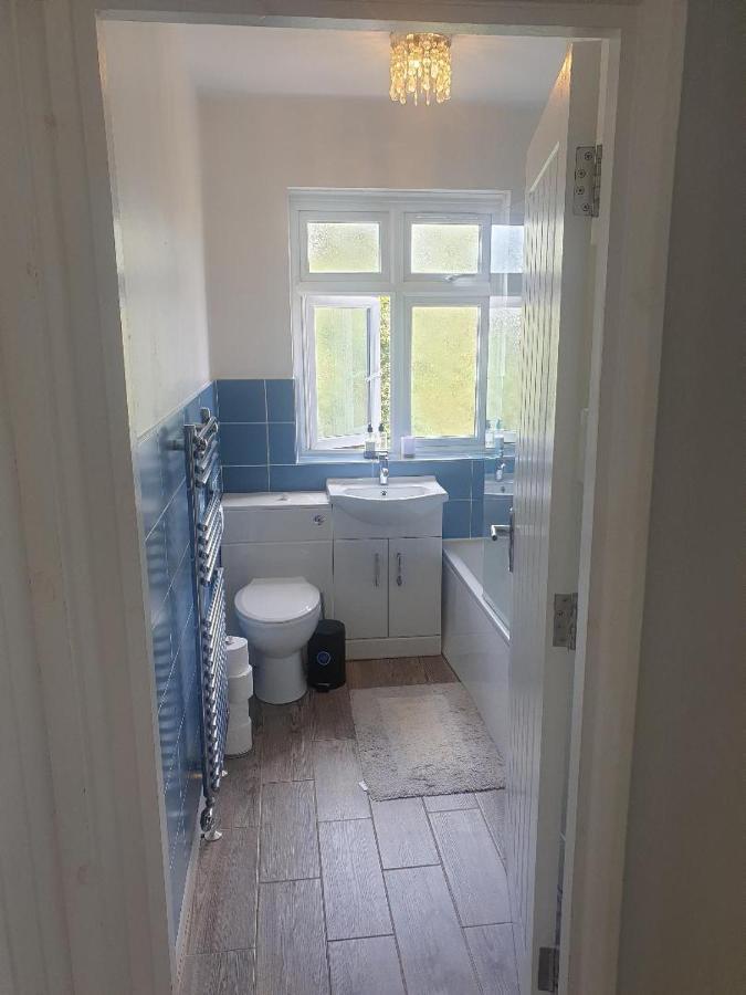 Spacious Private Room In Vibrant South London Thornton Heath エクステリア 写真
