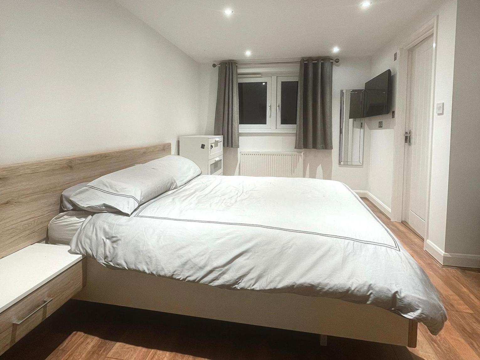 Spacious Private Room In Vibrant South London Thornton Heath エクステリア 写真